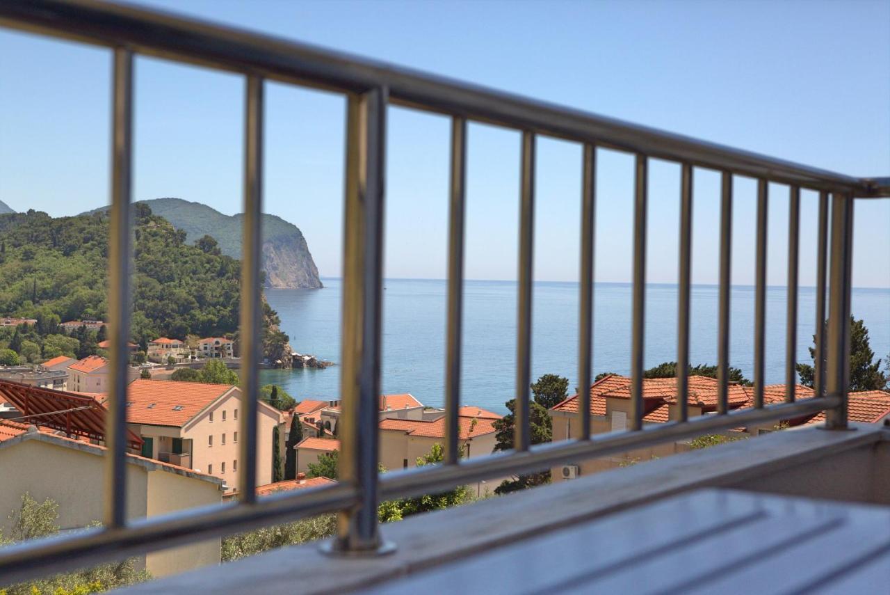 Medin Apartments Bluvista Petrovac 外观 照片