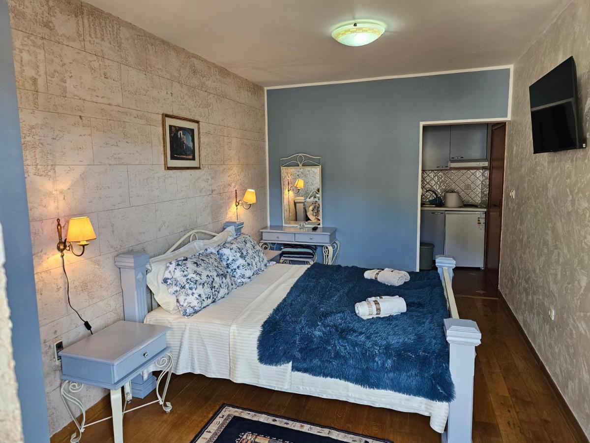 Medin Apartments Bluvista Petrovac 外观 照片
