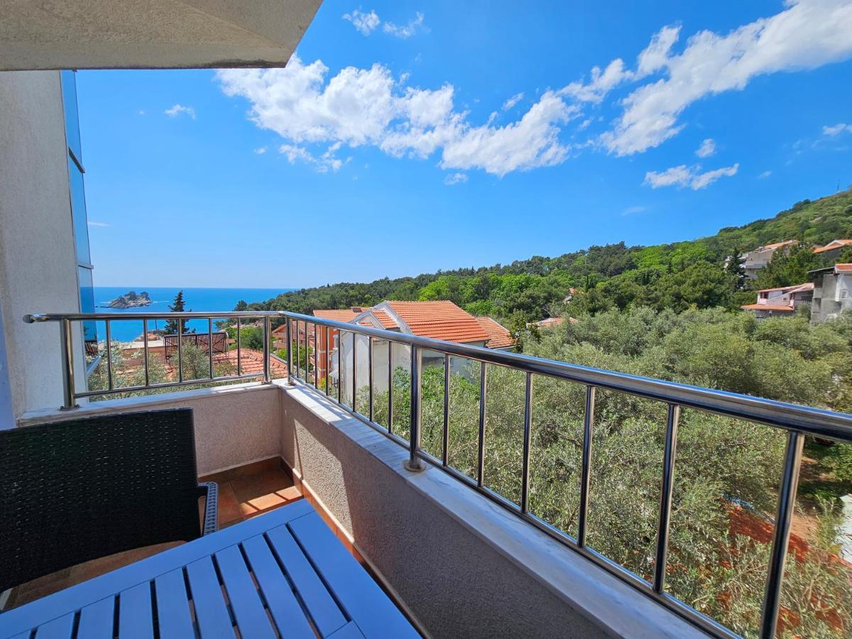Medin Apartments Bluvista Petrovac 外观 照片