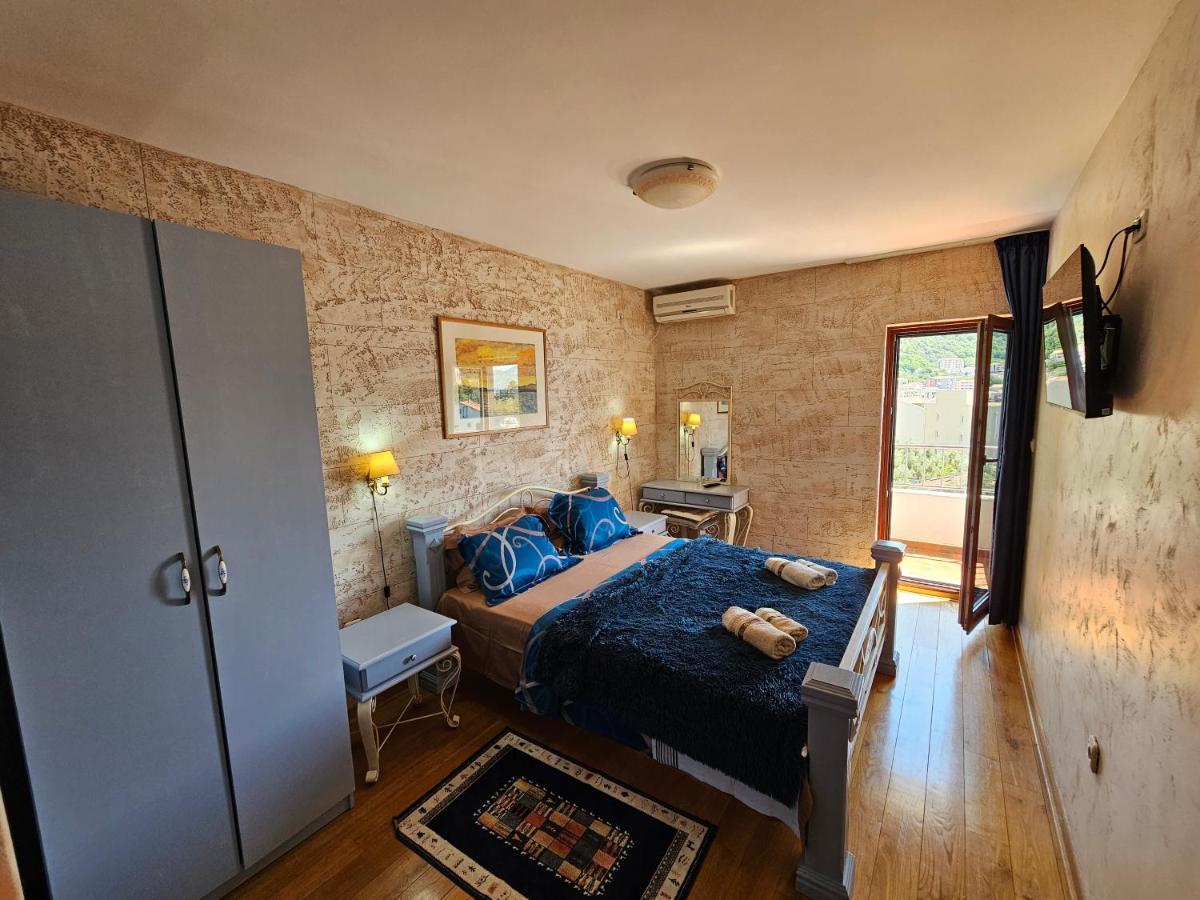 Medin Apartments Bluvista Petrovac 外观 照片
