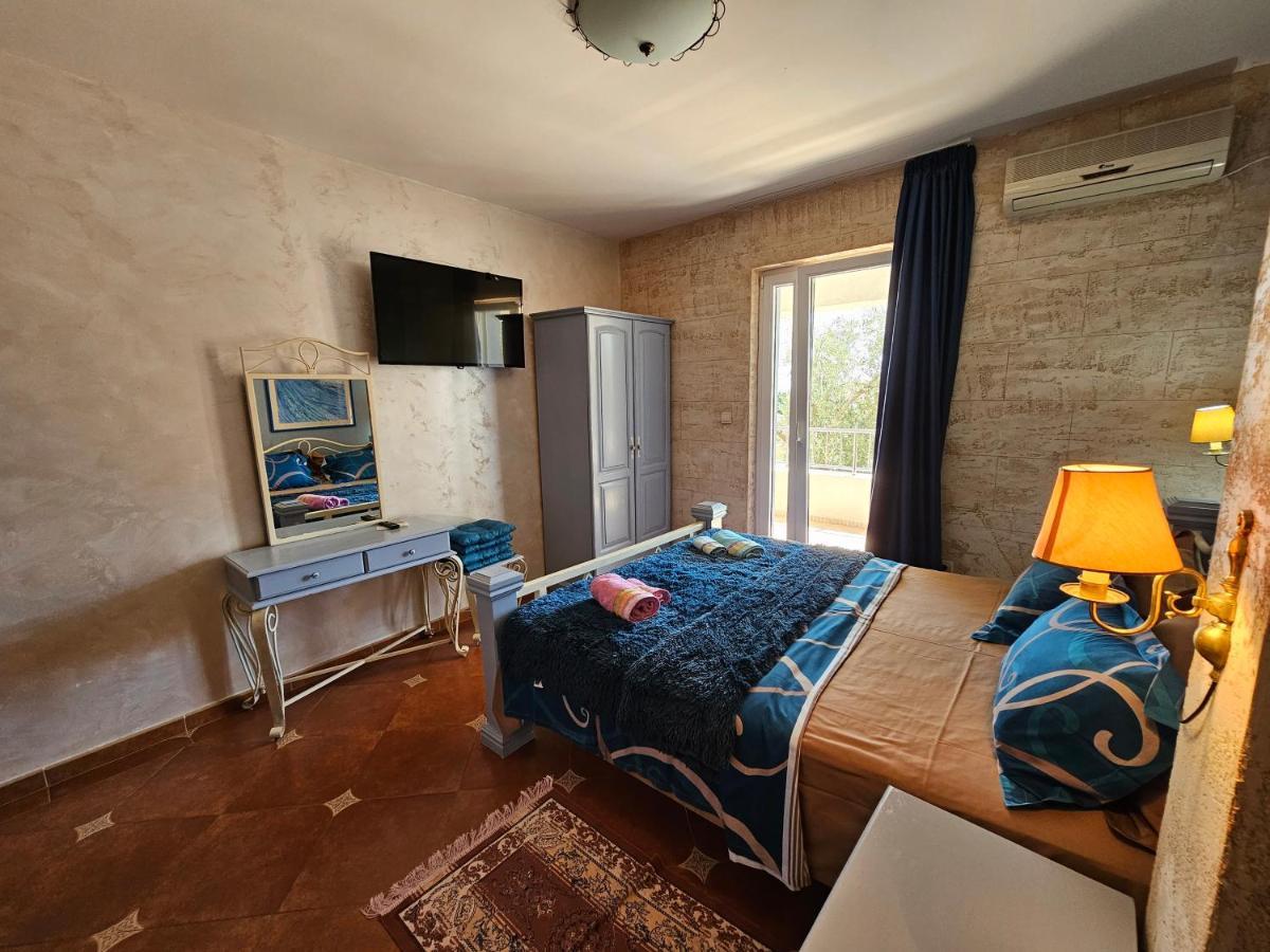 Medin Apartments Bluvista Petrovac 外观 照片