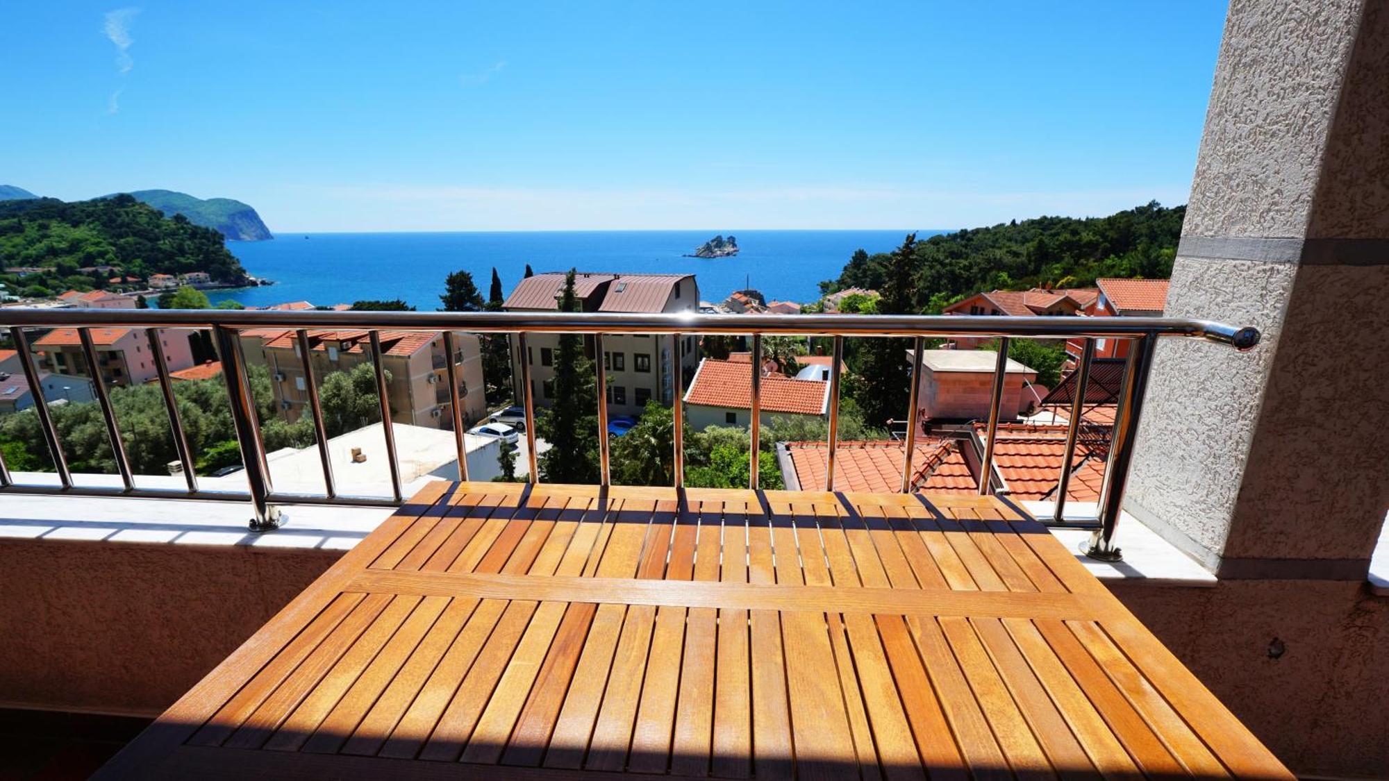 Medin Apartments Bluvista Petrovac 外观 照片
