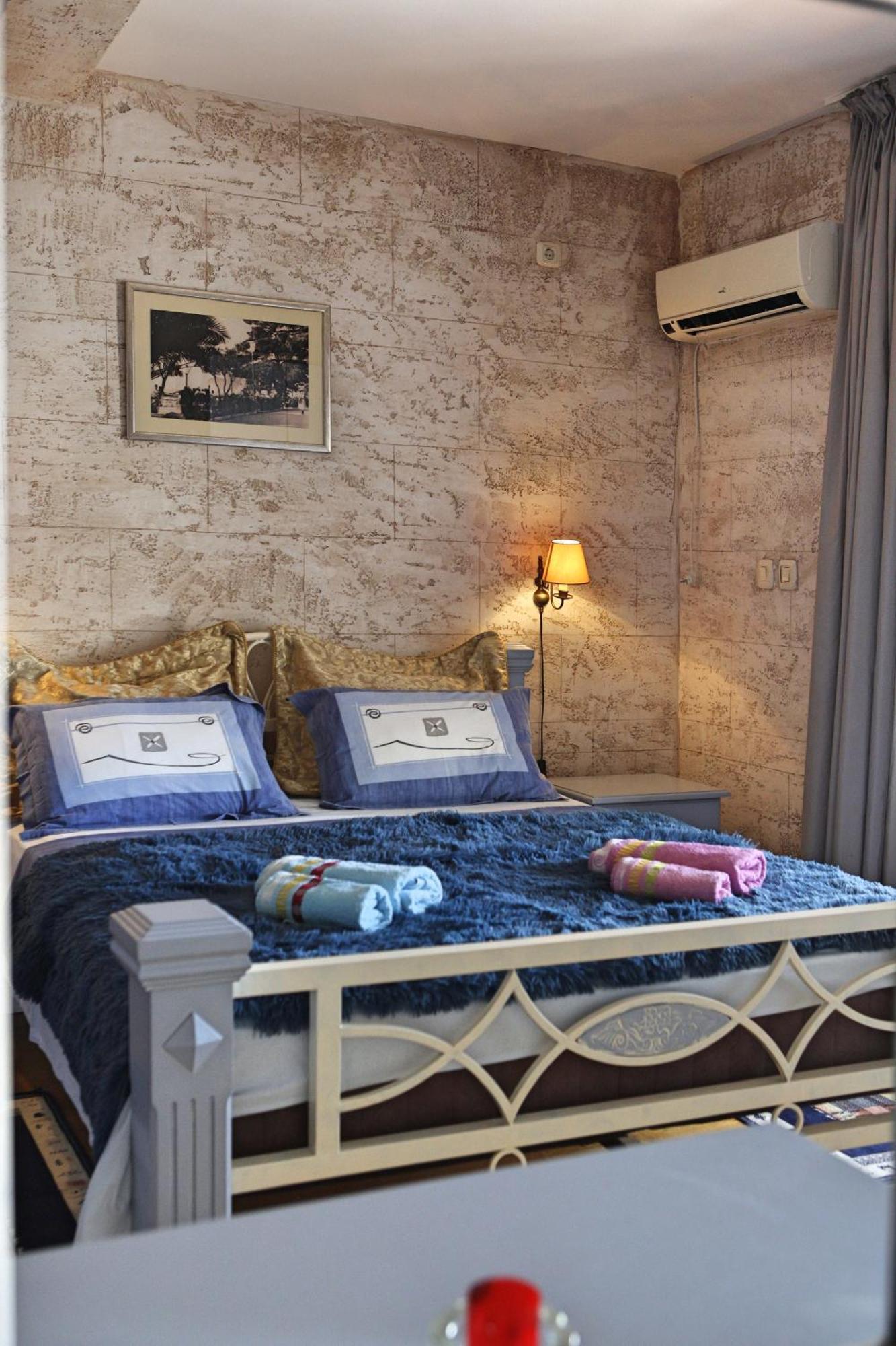 Medin Apartments Bluvista Petrovac 外观 照片