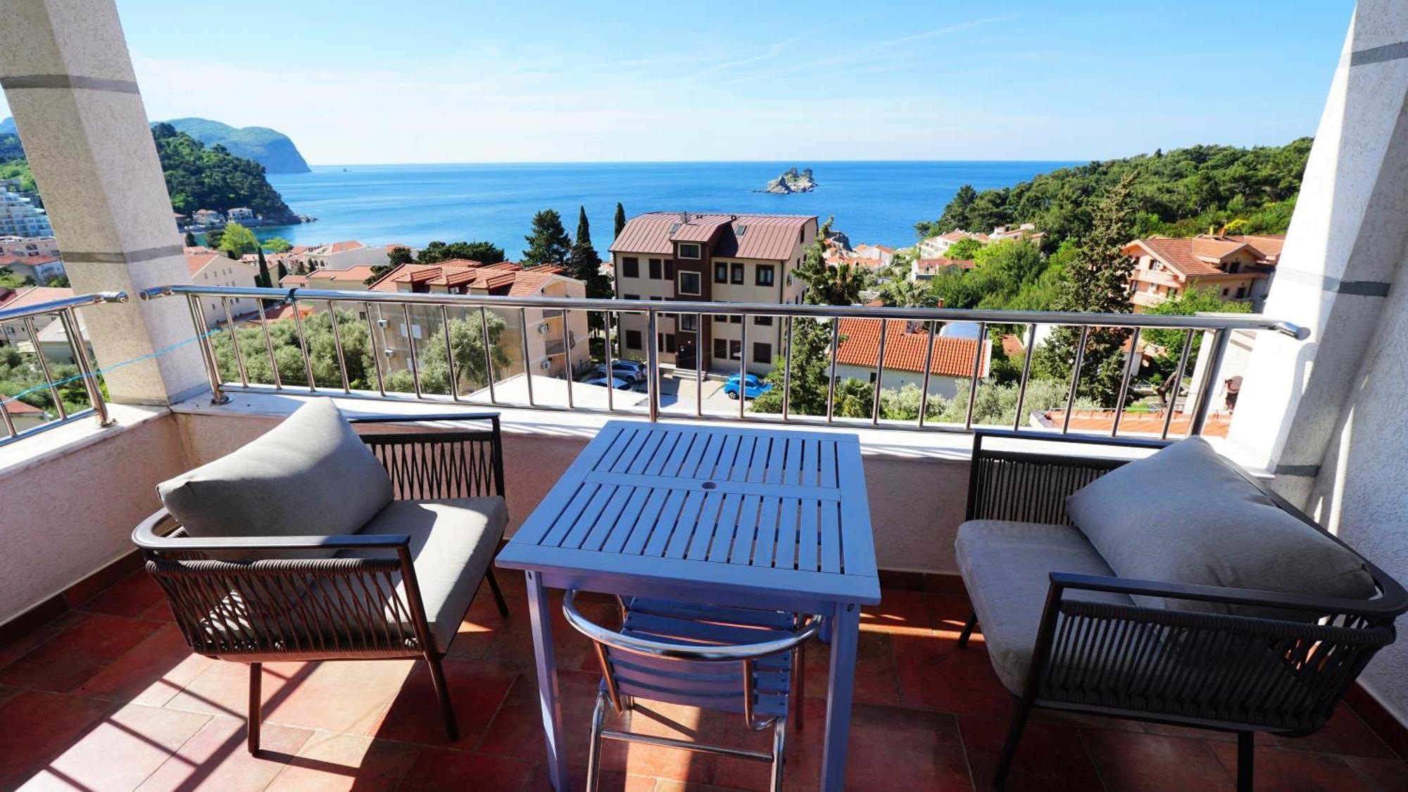 Medin Apartments Bluvista Petrovac 外观 照片
