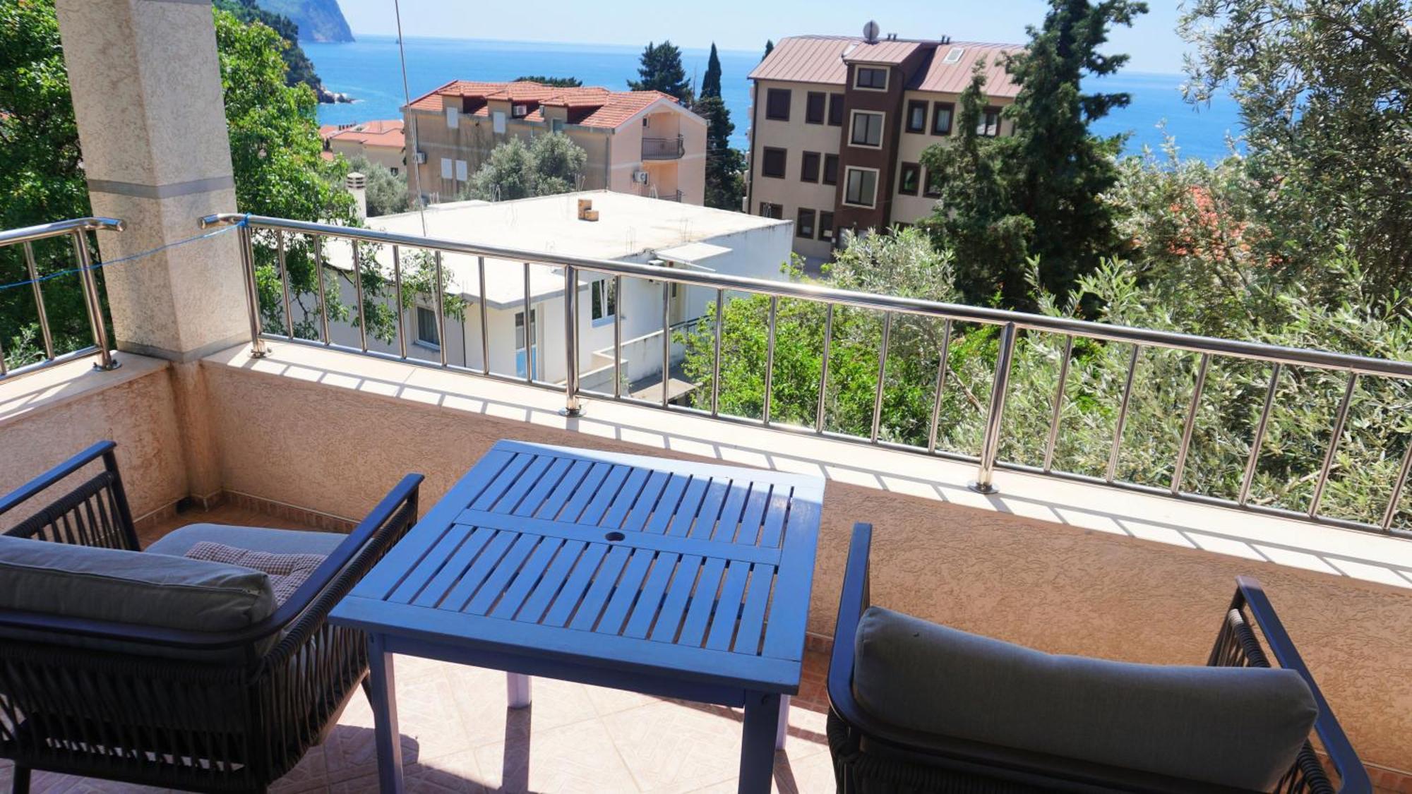 Medin Apartments Bluvista Petrovac 外观 照片