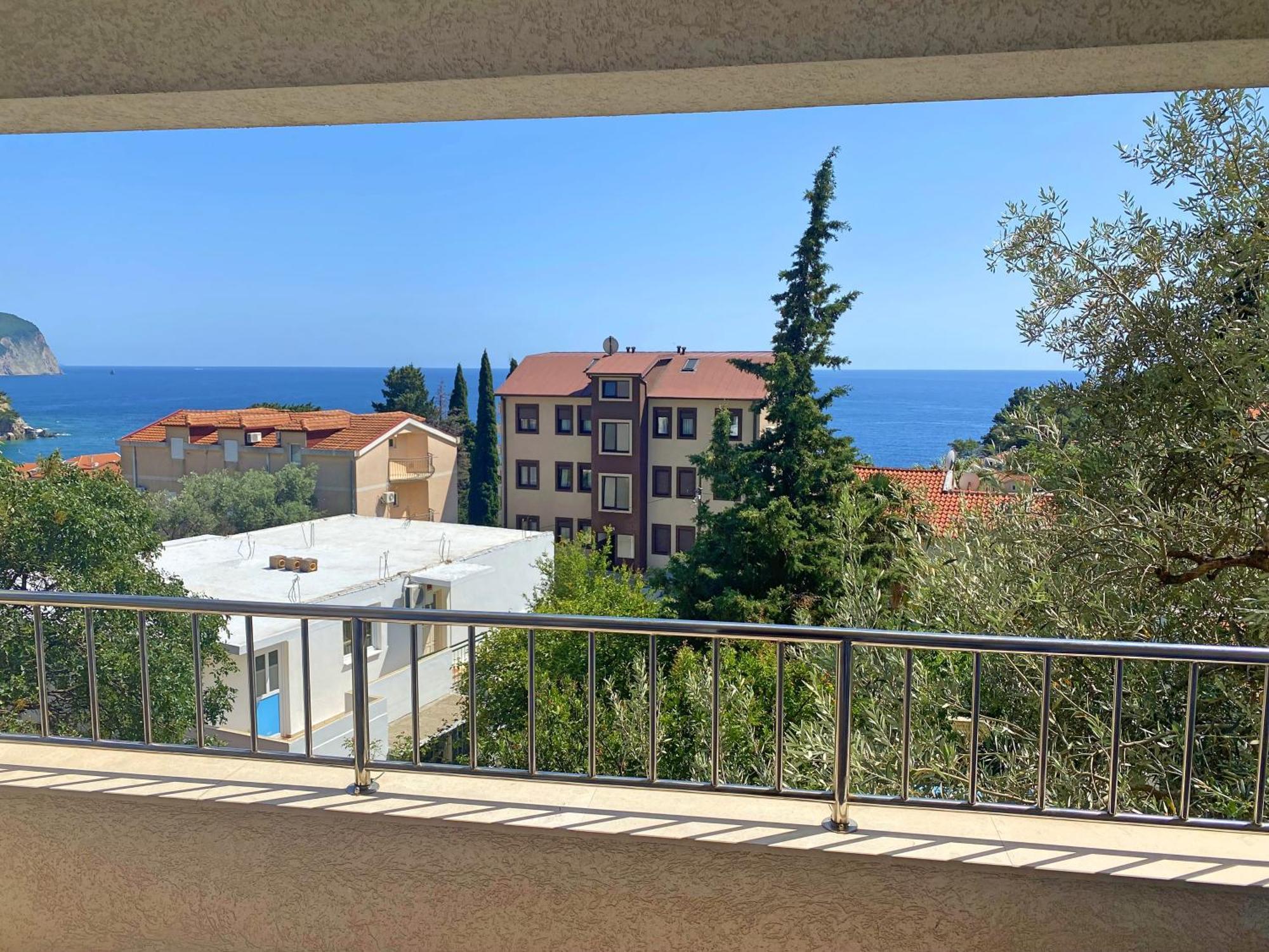 Medin Apartments Bluvista Petrovac 外观 照片