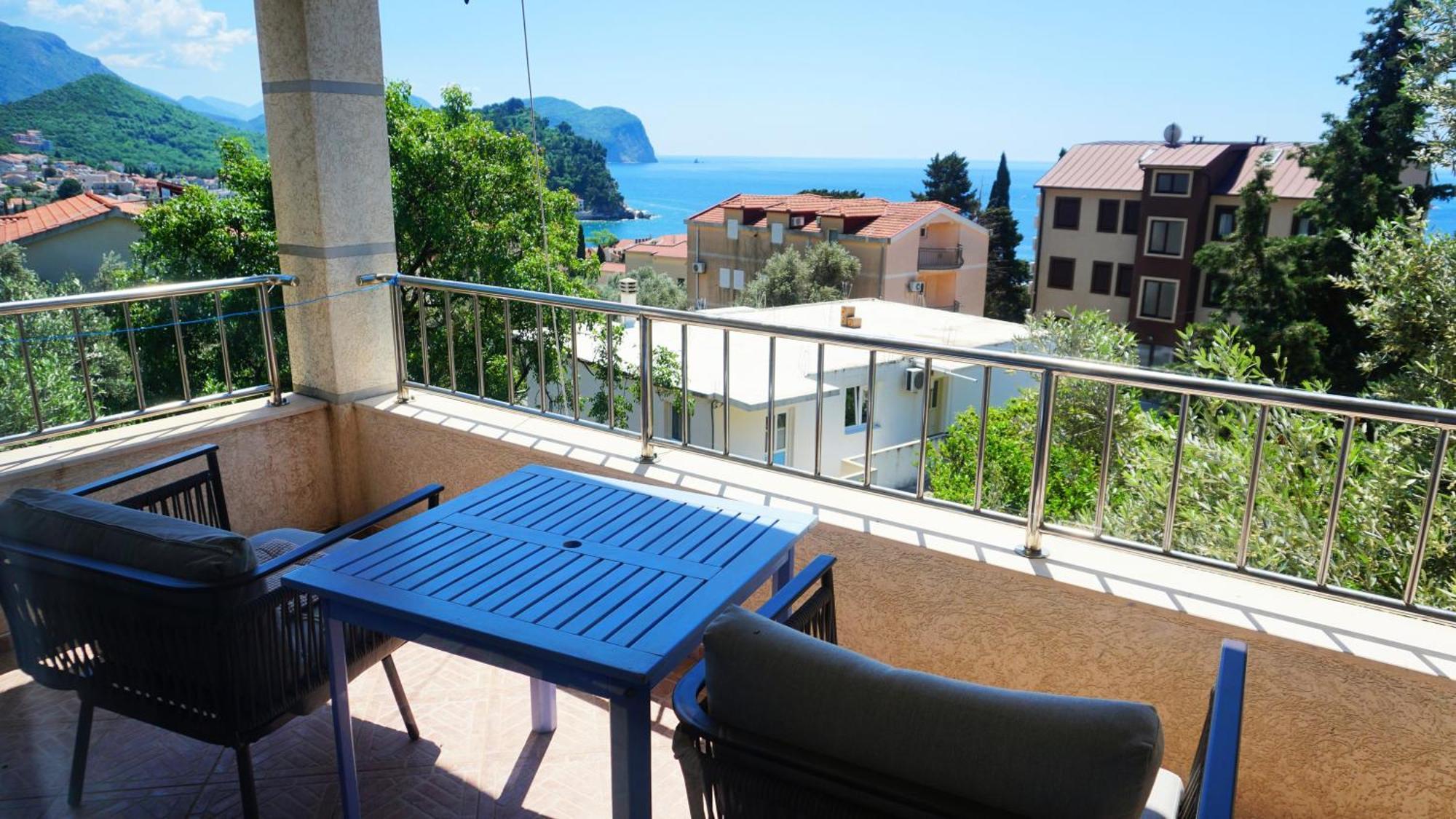 Medin Apartments Bluvista Petrovac 外观 照片